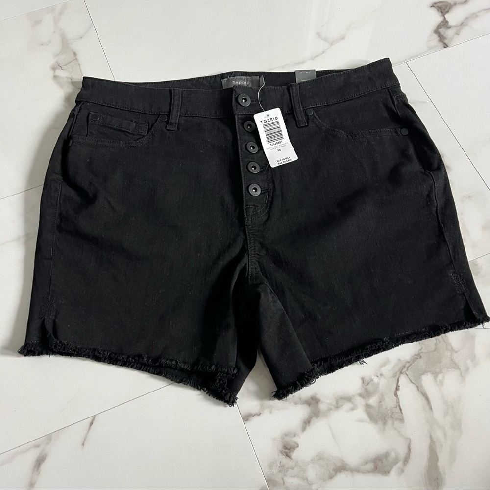 Torrid Vintage High Rise 5” shorts